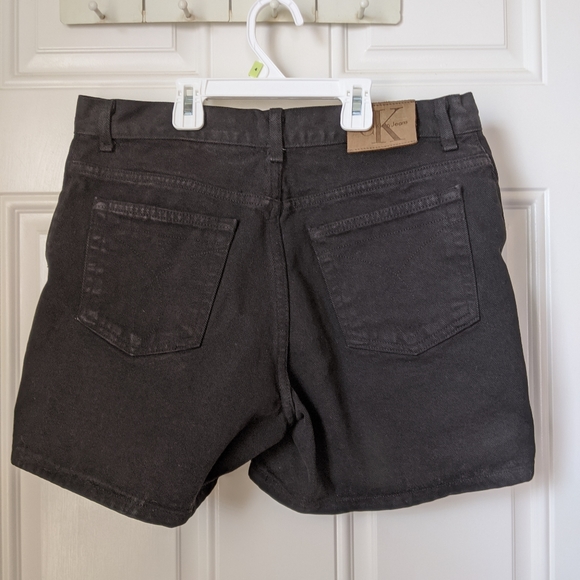 Shorts - Picture 5 of 5